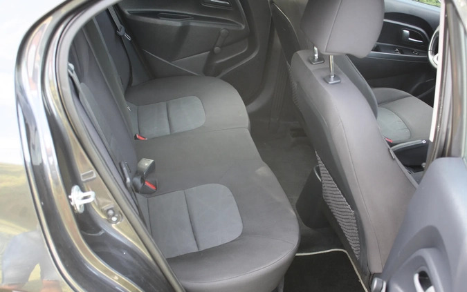 Kia Rio cena 35900 przebieg: 50765, rok produkcji 2016 z Węgliniec małe 106